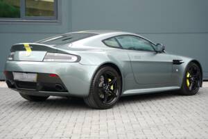 Bild 5/50 von Aston Martin V8 Vantage AMR (2018)