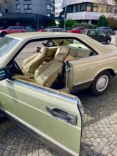 Bild 63/65 von Mercedes-Benz 380 SEC (1983)