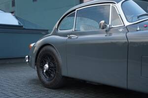 Bild 29/50 von Jaguar XK 150 3.8 S FHC (1960)