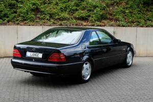 Image 12/70 de Mercedes-Benz CL 500 (1997)