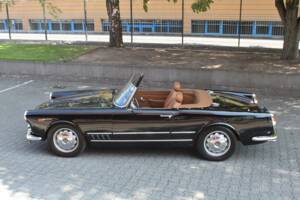 Imagen 3/20 de Alfa Romeo 2000 Spider (1960)