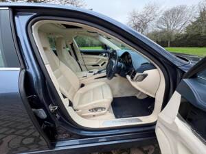 Bild 21/36 von Porsche Panamera 4S (2009)