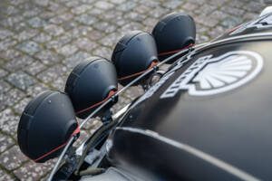 Image 3/38 of Volkswagen Beetle 1302 S (1970)