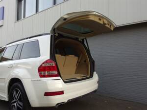 Bild 60/98 von Mercedes-Benz GL 450 4MATIC (2007)