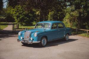 Image 22/50 of Mercedes-Benz 220 a (1956)