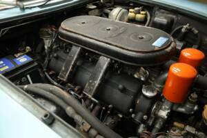 Afbeelding 15/50 van Ferrari 365 GT 2+2 (1968)