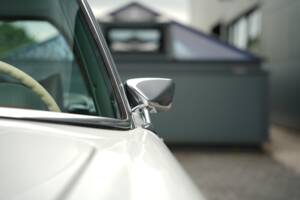 Image 38/50 de Mercedes-Benz 280 SL (1968)