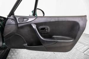 Immagine 18/50 di Mazda MX-5 1.6 (1999)