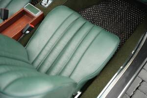 Image 19/50 de Mercedes-Benz 280 SL (1968)