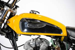 Bild 27/50 von Ducati 250 Scrambler (1971)