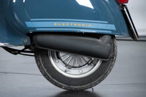 Bild 43/46 von Piaggio Vespa 125 Primavera ET3 (1977)