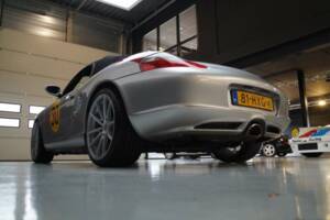 Immagine 42/50 di Porsche Boxster (2003)