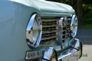 Image 15/50 de Alfa Romeo Giulia 1300 (1967)