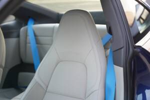 Bild 18/50 von Porsche 911 Carrera 4 GTS (2022)
