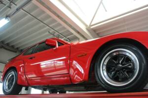 Image 11/50 de Porsche 924 S (1981)