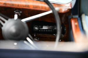 Image 42/50 de Triumph 2000 Roadster (1949)