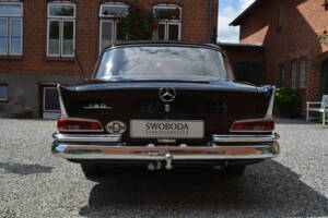 Bild 7/15 von Mercedes-Benz 190 c (1964)