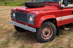 Image 47/50 de Land Rover Defender 110 (1983)