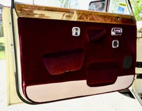 Bild 36/50 von Rolls-Royce Silver Shadow I (1977)