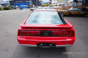 Bild 9/66 von Pontiac Firebird TransAm (1989)