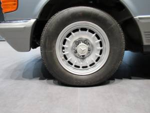 Bild 17/19 von Mercedes-Benz 380 SEL (1981)