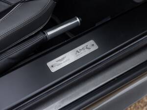 Afbeelding 55/75 van Aston Martin V12 Vantage AMR Roadster (2018)