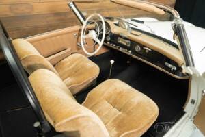 Afbeelding 8/19 van Mercedes-Benz 190 SL (1960)