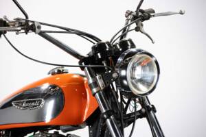 Bild 32/50 von Ducati 350 Scrambler (1974)