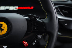 Immagine 24/61 di Ferrari SF90 Stradale (2021)