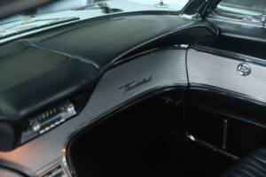 Immagine 27/50 di Ford Thunderbird (1962)