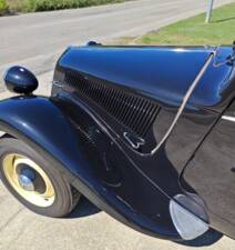 Image 37/47 of Citroën Traction Avant 11 B (1955)