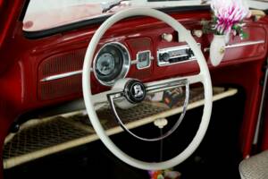 Immagine 18/50 di Volkswagen Beetle 1200 Export &quot;Dickholmer&quot; (1963)