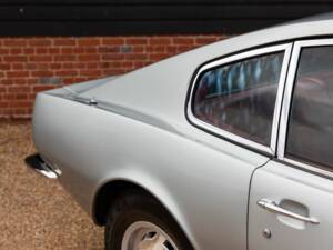 Bild 31/50 von Aston Martin V8 (1978)
