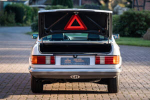 Image 18/44 de Mercedes-Benz 500 SEL (1984)