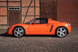 Bild 13/44 von Opel Speedster 2.2 (2002)