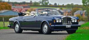 Image 2/50 of Rolls-Royce Corniche S (1995)