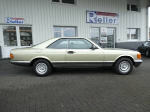 Image 7/23 of Mercedes-Benz 380 SEC (1982)