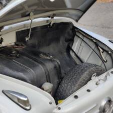 Image 21/73 of FIAT 600 (1955)