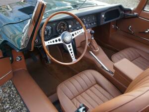 Bild 3/43 von Jaguar E-Type 4.2 (1967)