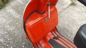 Image 11/50 of Piaggio Vespa P 200 E (1982)