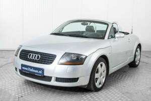 Bild 17/50 von Audi TT 1.8 T (2000)
