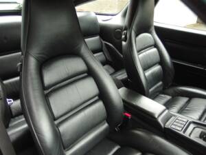 Bild 45/99 von Porsche 928 GTS (1992)
