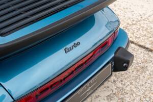 Image 2/34 of Porsche 911 Turbo 3.3 (1978)
