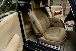 Immagine 30/50 di Rolls-Royce Phantom Coupé (2010)