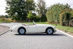 Image 13/32 of Austin-Healey 100/6 (BN4) (1957)