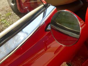 Image 74/174 of Jaguar XK 150 3.4 S OTS (1958)