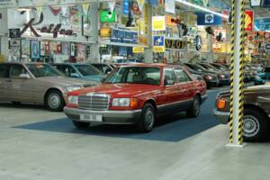 Bild 8/50 von Mercedes-Benz 260 SE (1986)