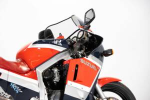 Immagine 12/50 di Suzuki GSX-R 1100 (1986)