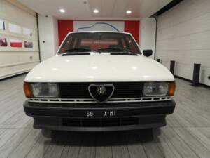 Image 2/14 de Alfa Romeo Giulietta 1.6 (1985)