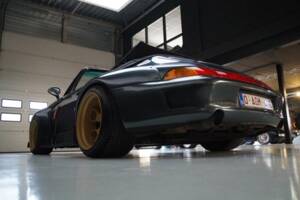 Image 43/50 of Porsche 911 Carrera RWB (1995)